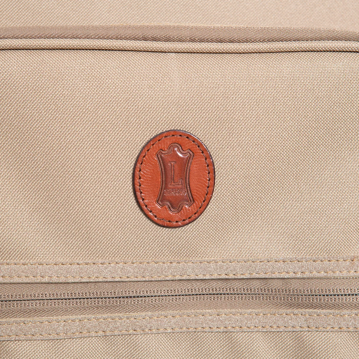 200 Series Bags - Image 38